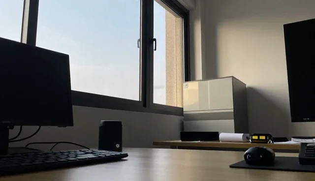 团队协作在应用开发中的关键作用与选型考量